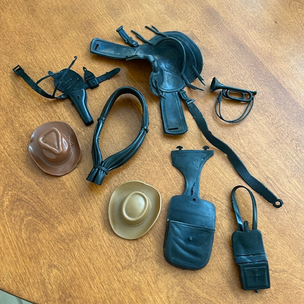 Johnny West vintage accessories
